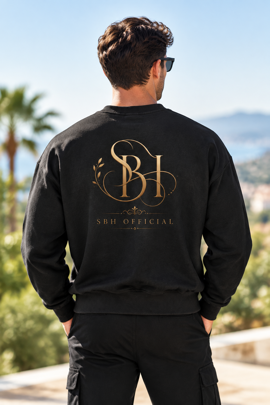 Sweatshirt